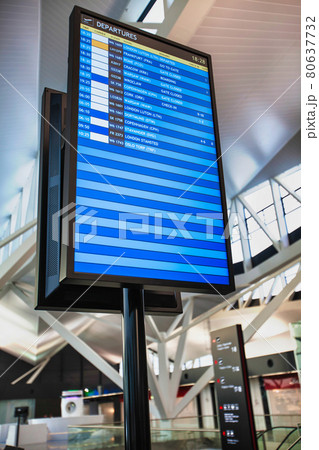 Flight display monitor in airport 80637732