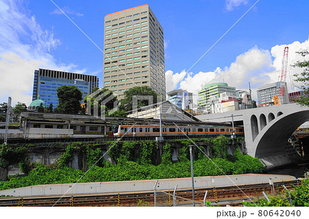 8月 千代田238聖橋と中央線特別快速 8月 千代田238聖橋と中央線特別快速 80642040