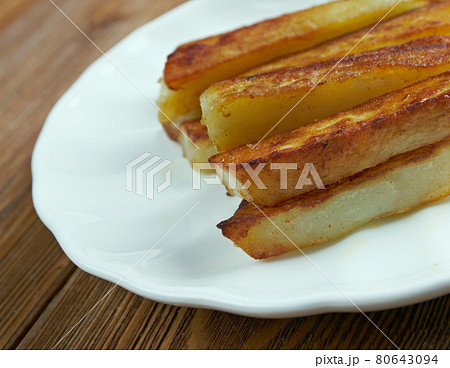 Triple Cooked Chips Triple Cooked Chips 80643094