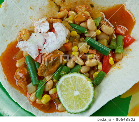 Chilli beef and bean tortilla Chilli beef and bean tortilla 80643802