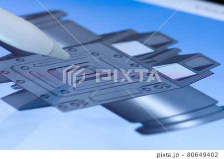 Creation of 3D model of a detail using a pencil on the tablet Creation of 3D model of a detail using a pencil on the tablet 80649402
