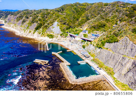 おせんころがしと大沢港（千葉県勝浦市） 80655806