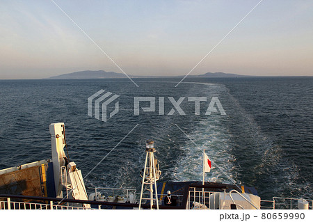 秋田港に寄港する新日本海フェリーにて（新潟→秋田） 80659990