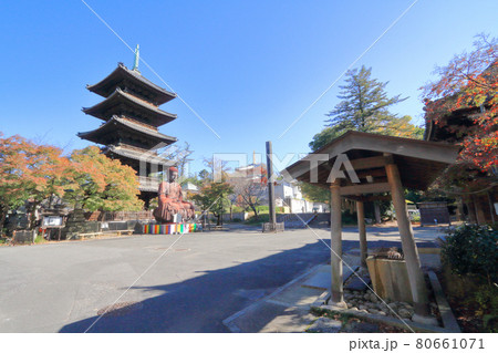 八事山興正寺　秋 80661071