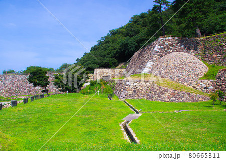 鳥取城 球面石垣 巻石垣 80665311