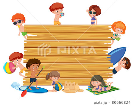 Empty wooden board with children in summer beach theme 80666824