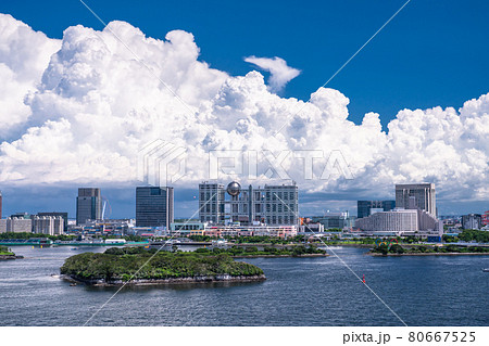 東京都 夏空のお台場 夏の東京ベイエリアの写真素材 東京都 夏空のお台場 夏の東京ベイエリアの写真素材