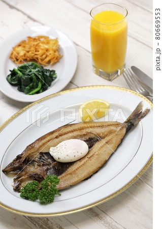 キッパーブレックファースト 80669553