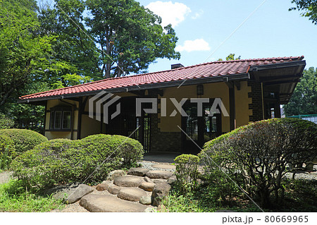 飛鳥山公園の晩香廬 80669965