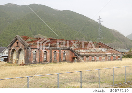 旧豊岡機関区和田山支区の車庫 80677110