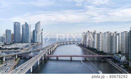 海 風景 ボート 80678292