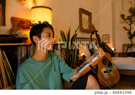 Image photo 80681496