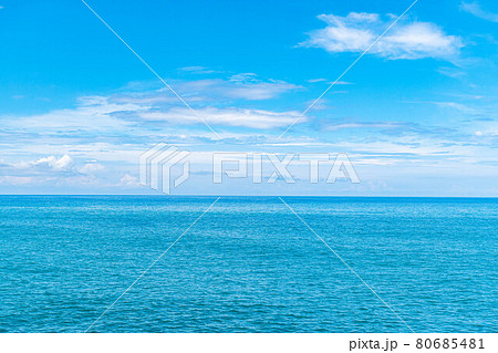 海と夏空イメージ 【新潟県】 海と夏空イメージ 【新潟県】 80685481