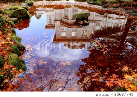 秋の天鏡閣（福島県・猪苗代町） 80687749