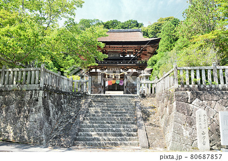 観菩提寺(正月堂)　楼門　【三重県伊賀市島ヶ原】 80687857