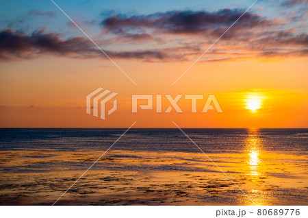 北海道稚内市 ノシャップ岬の夕日 北海道稚内市 ノシャップ岬の夕日 80689776