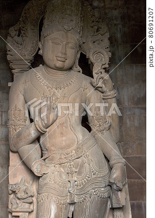 Sculpture at Chaturbhuj Temple Sculpture at Chaturbhuj Temple 80691207