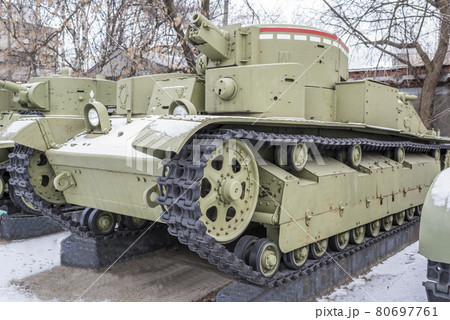 Soviet medium tank T-28, year - 1933 80697761