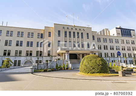 富山県富山市　晴天の富山県庁 80700392