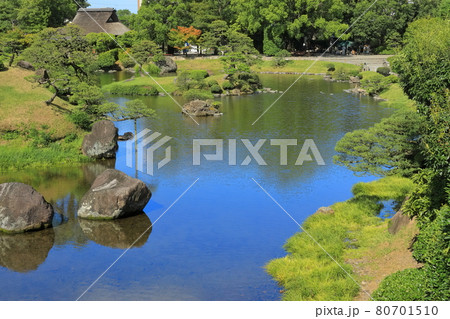 【熊本県】晴天下の水前寺成趣園 【熊本県】晴天下の水前寺成趣園 80701510