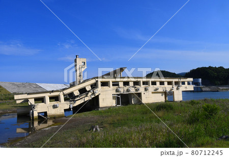 岩手県 陸前高田市 防潮堤と震災遺構 ユースホステル 岩手県 陸前高田市 防潮堤と震災遺構 ユースホステル 80712245