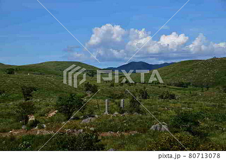 秋吉台より 80713078