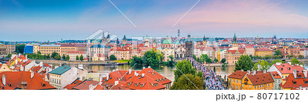 Famous iconic image of Charles bridge and Praguecity skyline 80717102