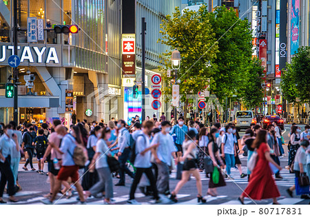 日本の東京都市景観4166人過去最多。五輪“狂行”中、人流大爆発は止まらない=8月4日、渋谷 日本の東京都市景観4166人過去最多。五輪“狂行”中、人流大爆発は止まらない=8月4日、渋谷 80717831