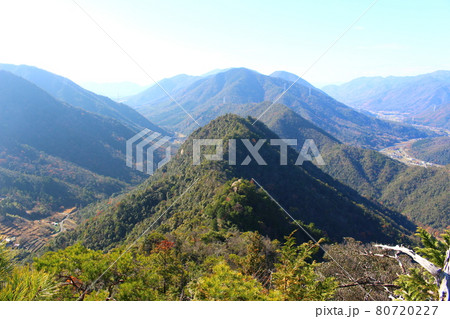 広島県にある鎌倉寺山の登山道 80720227