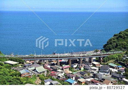 東海道本線 早川ー根府川 JR東日本 E231系1000番台 東海道本線 早川ー根府川 JR東日本 E231系1000番台 80729527