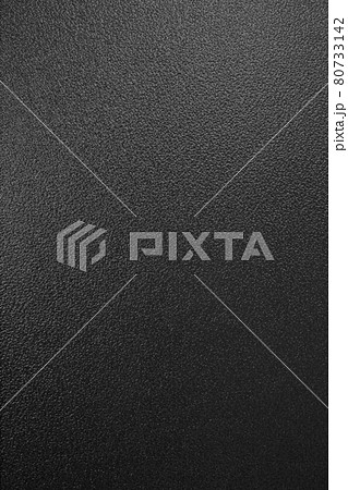 陰影のある上品な黒色のエンボス模様　商品背景 80733142