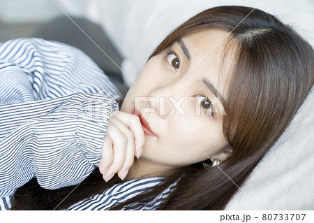 綺麗な女性のポートレートの写真素材
