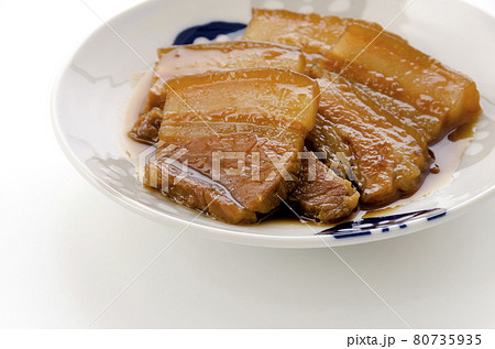 三枚肉の煮つけ 三枚肉の煮つけ 80735935