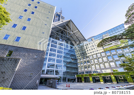 富山県富山市　晴天の富山市役所 80738155