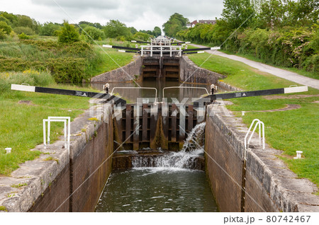 Caen Hill Locks on Kennet and Avon Canal near Devizes in Wiltshire South West England UK Caen Hill Locks on Kennet and Avon Canal near Devizes in Wiltshire South West England UK 80742467