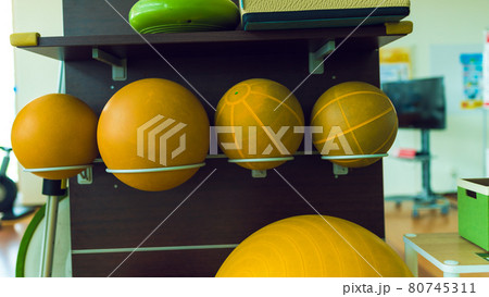 フィットネスクラブ 80745311