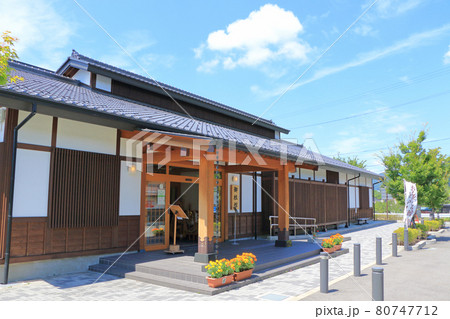 おんばしら館よいさ　長野県下諏訪町 80747712
