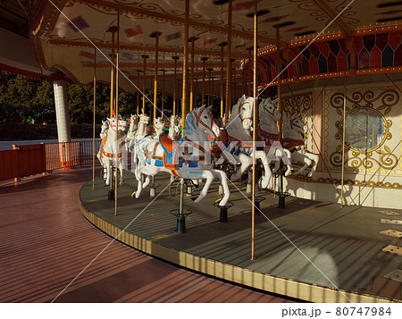 カルーセル_レオマリゾート 80747984