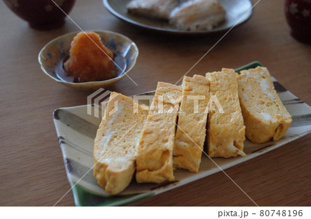 だし巻き卵の食卓 だし巻き卵の食卓 80748196