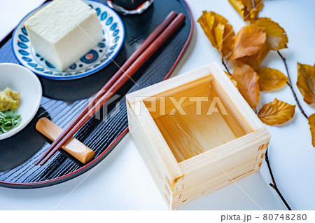 枡酒と冷奴 枡酒と冷奴 80748280