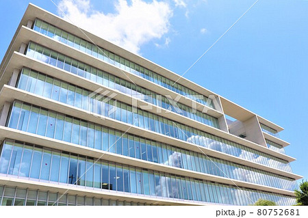 紀の川市役所 80752681