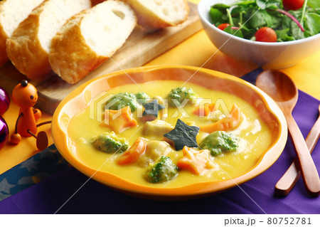 ハロウィンシチュー 80752781