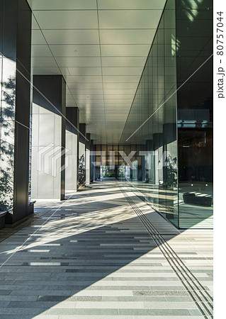 2021年5月に開業した川崎デルタのエントランス【神奈川県・川崎市・川崎駅前】 80757044