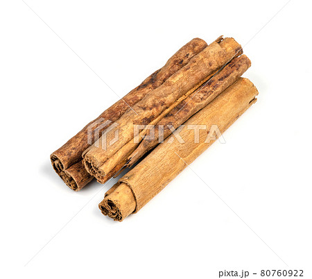 several sticks of continental ceylon cinnamon 80760922