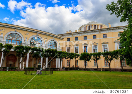 Decorated gallery of Gonzago, an architectural and frescos ensemble of the Pavlovsk Palace in Russia 80762084