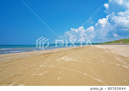 【千里浜なぎさドライブウェイ】 石川県羽咋市新保町 80763644