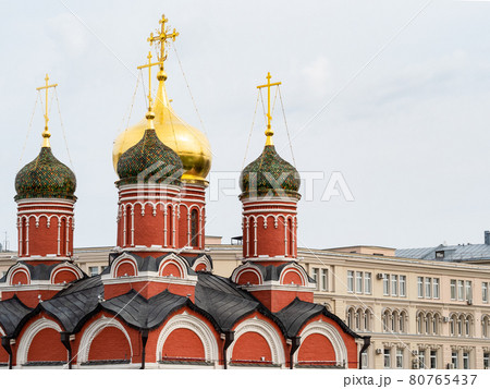 view of Znamensky Cathedral in Moscow 80765437