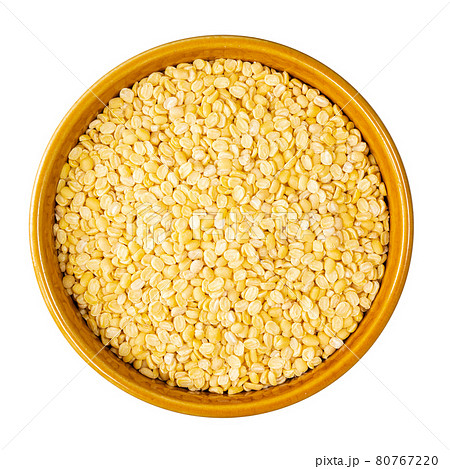 split green mung beans in round bowl cutout split green mung beans in round bowl cutout 80767220
