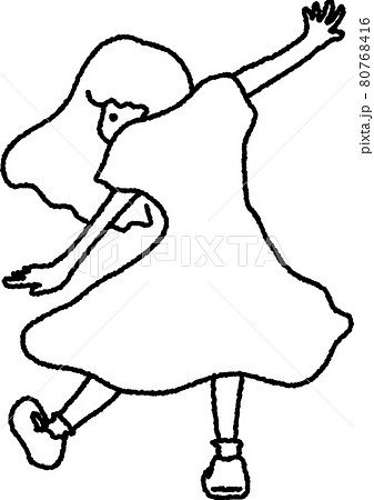 変なポーズで踊るシンプルな手書き風女の子 全身 モノクロのイラスト素材