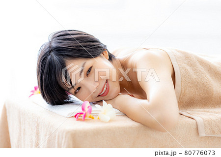 女性 エステ きれい 女性 エステ きれい 80776073